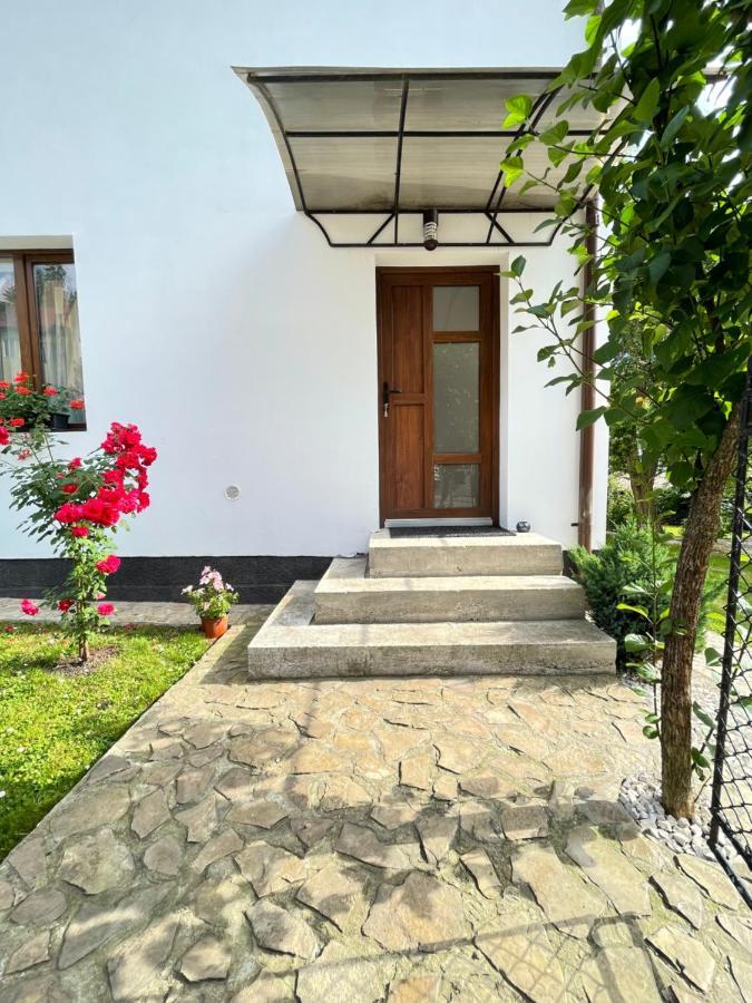 Apartament Linistit / Cozy Apartment Câmpulung Moldovenesc Eksteriør billede